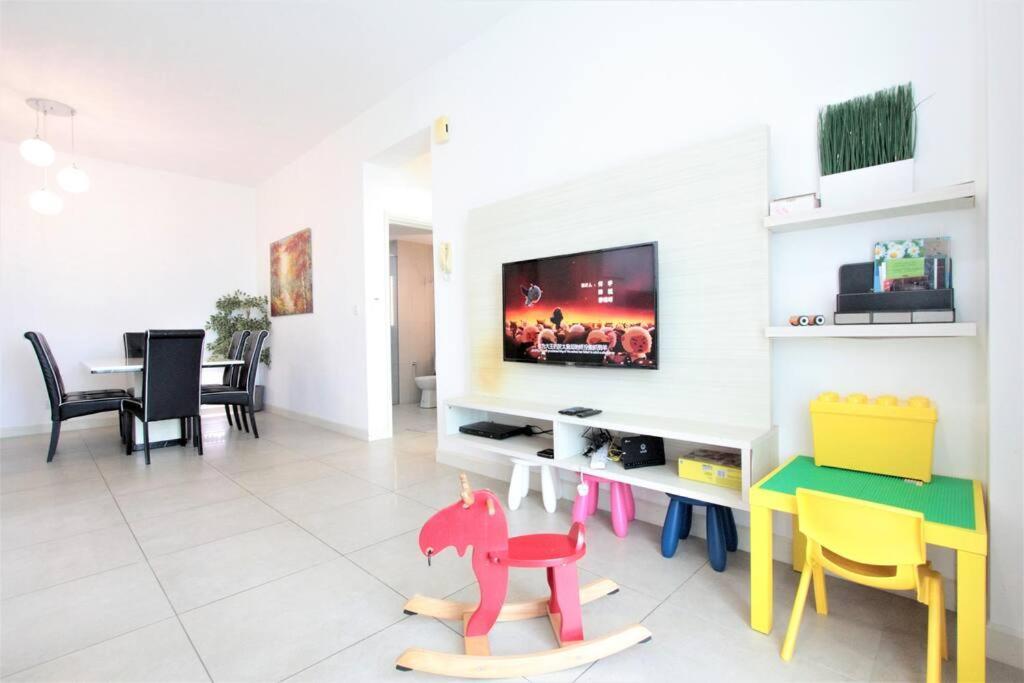 Апартаменты Afiniti Residensi Legoland Medini Нусаджайя Экстерьер фото